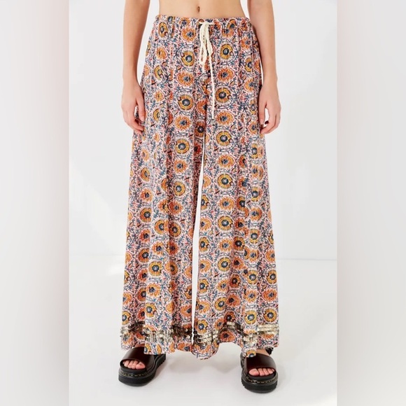 Urban Outfitters Pants - UO Electra Sequin Wide Leg Pant size Small